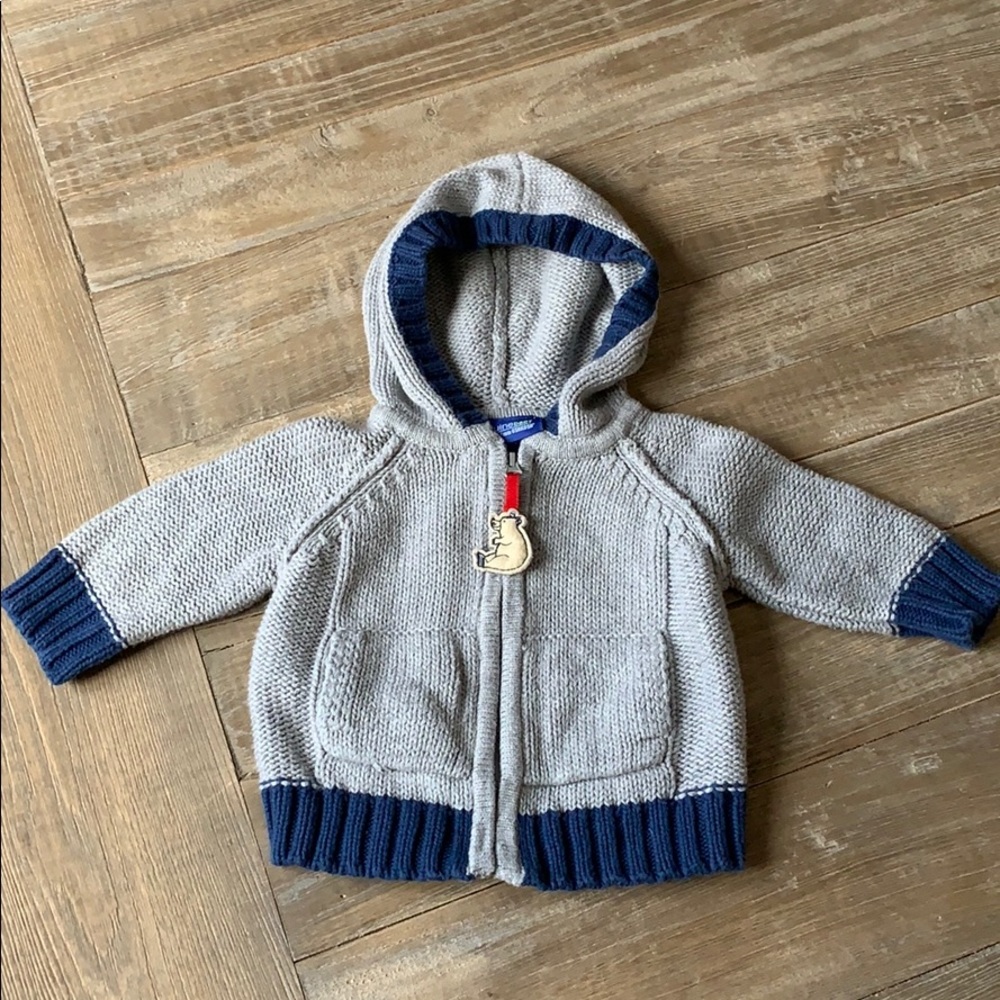 Hoodie sweater